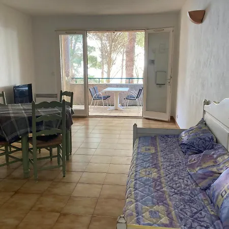 Hotel Residence Hoteliere Le Provencal A Giens - Bord De Mer